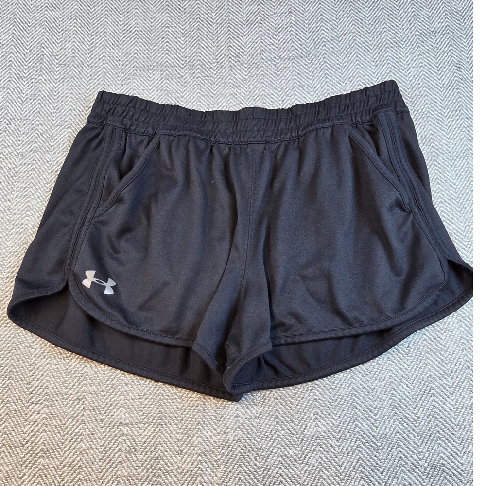Under Armour Womens Black Athletic Running Shorts Elastic Waist Pockets Logo